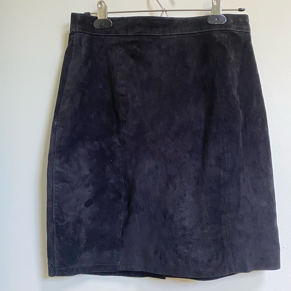 100% leather black skirt the limited size 12